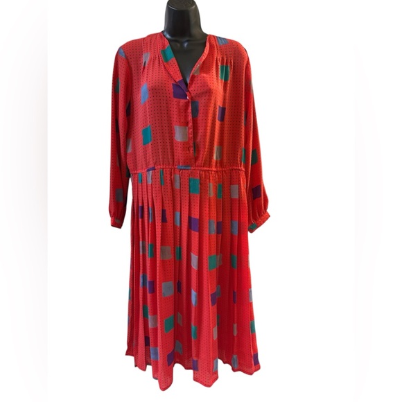 Dresses & Skirts - Vintage abstract pattern dress